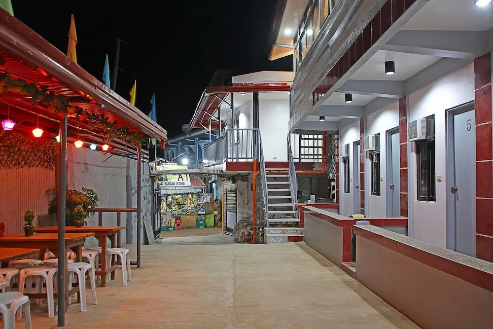 Mario's Travellers Inn - Hostel