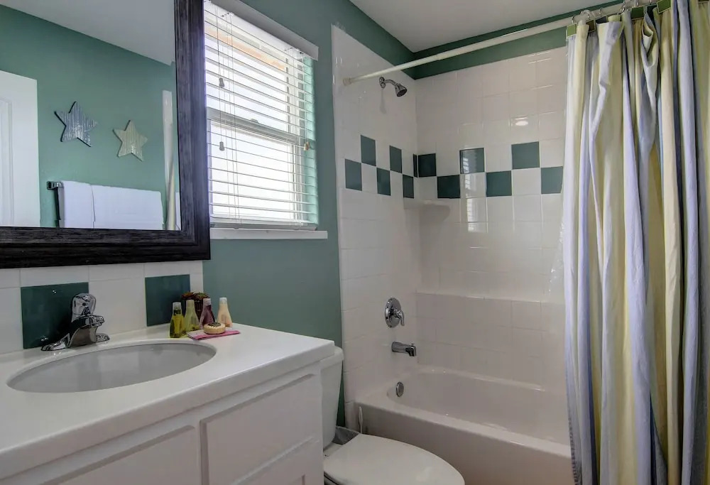 The Friday Life Vw26 5 Bedrooms 4.5 Bathrooms Condo