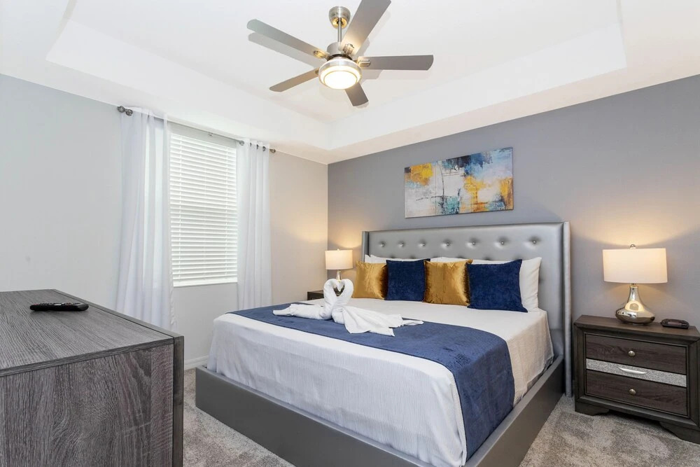 Stunning 2 Bd Condo Close to Disney 304 3191