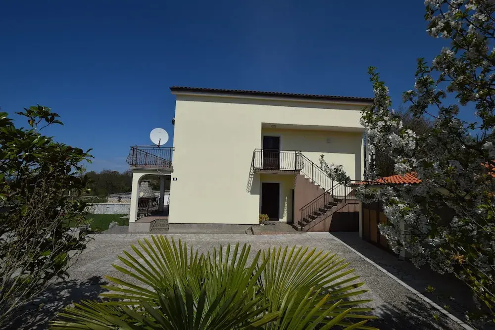 Apartments Gudelj