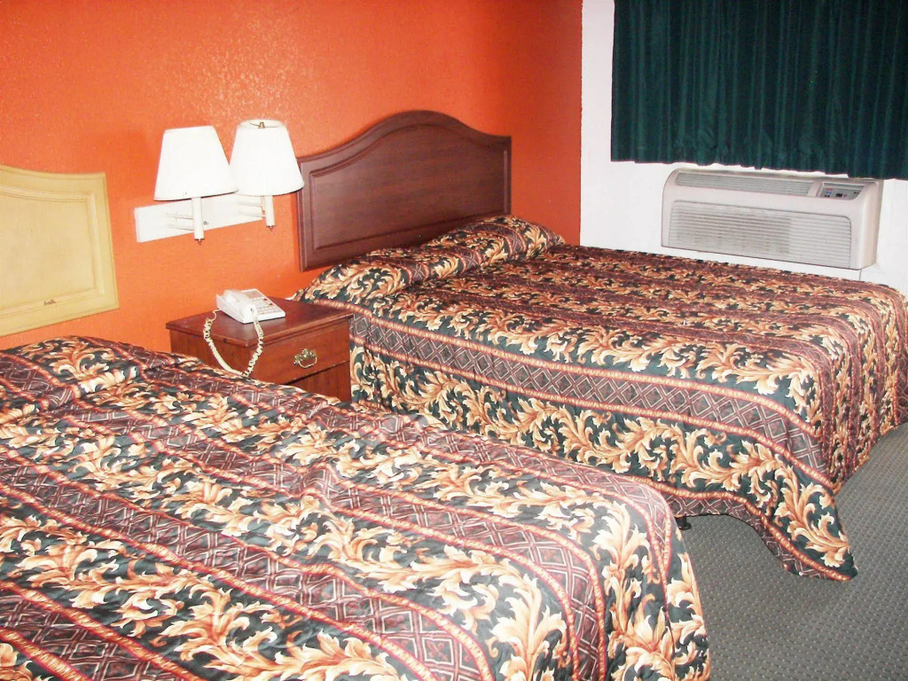 Quest Inn Weatherford