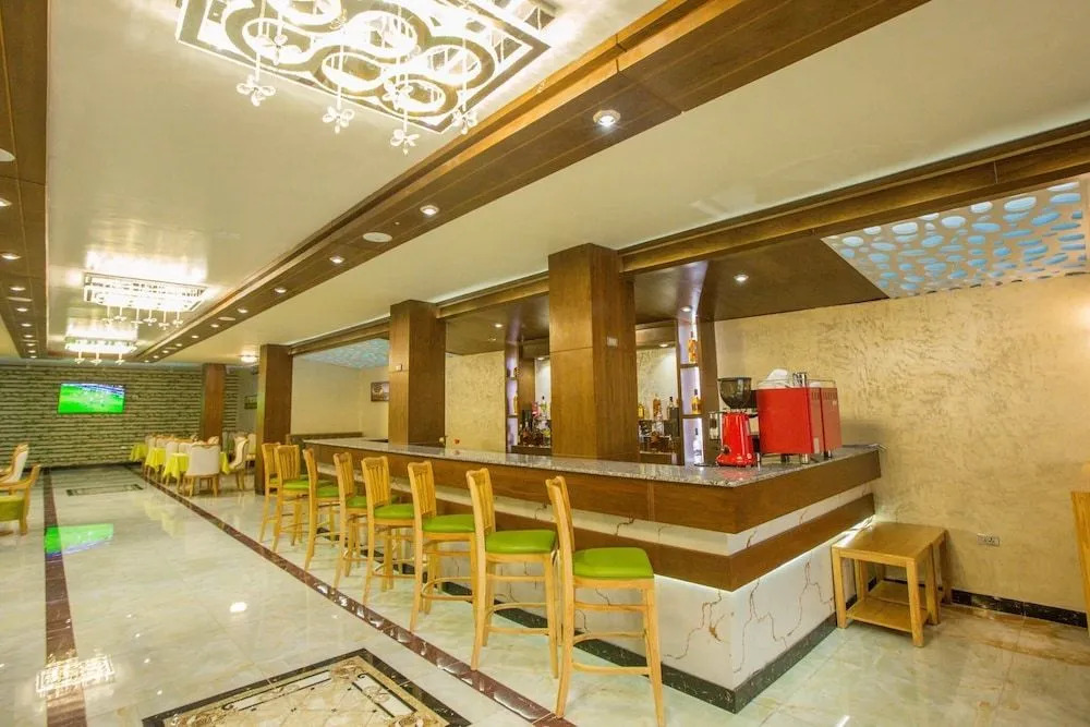 Sunspot Hotel