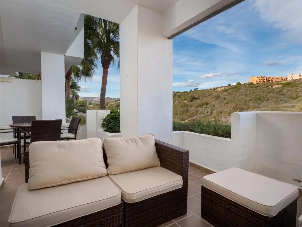 2147-Beautiful 2 bedrooms with sea view