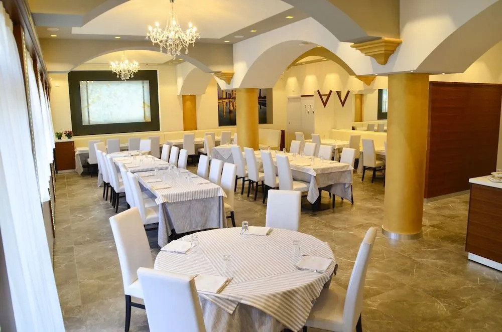 Hotel Shangri-La