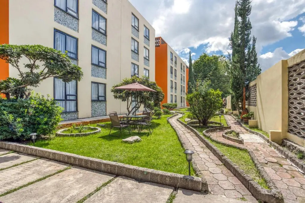 Hotel Suites Puebla