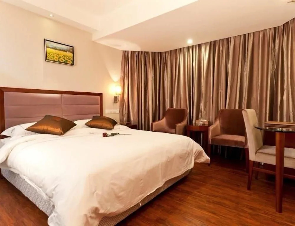 Bravo  Business Hotel