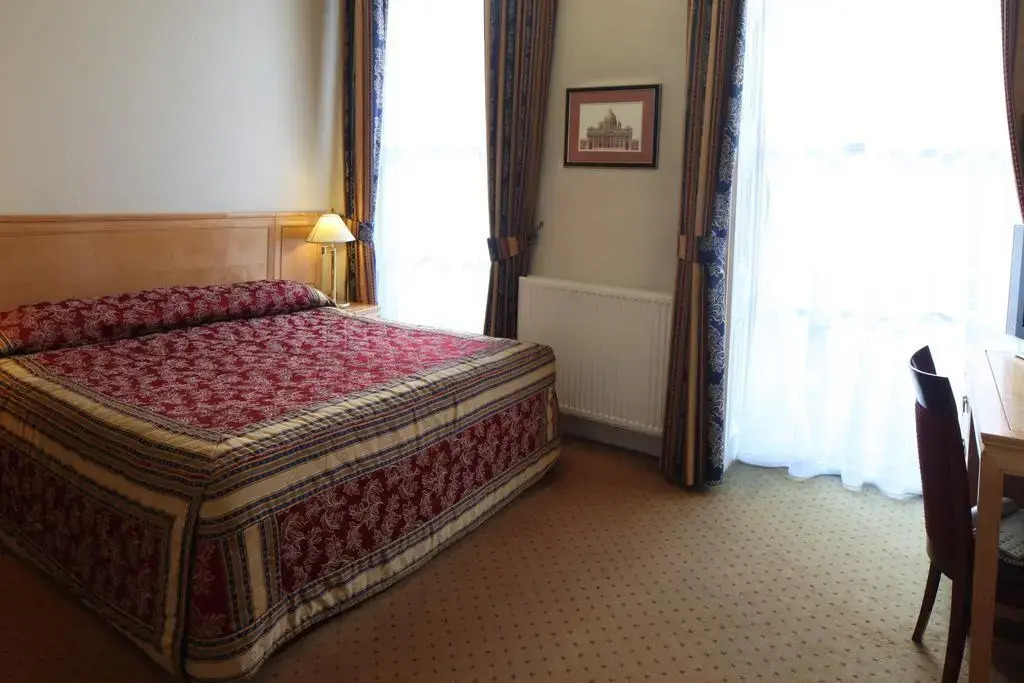 Bertrands Townhouse