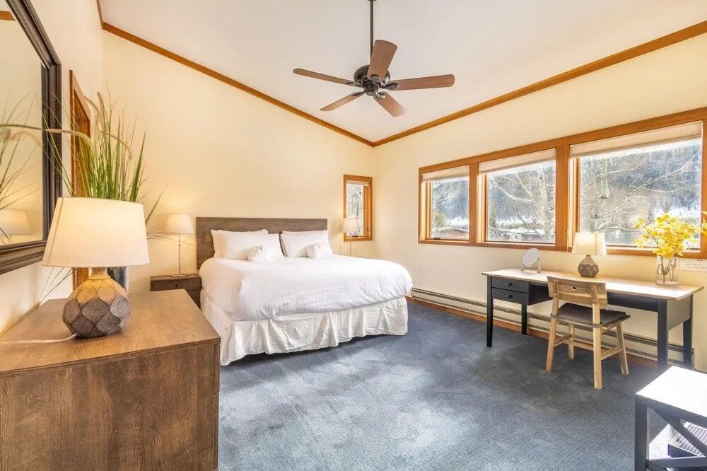 Tennis Townhome #1337 by Summit County Mountain Retreats