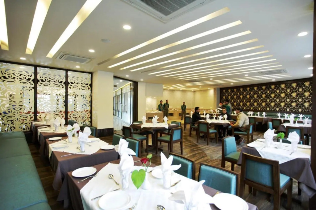 Lemon Tree Hotel, Katra