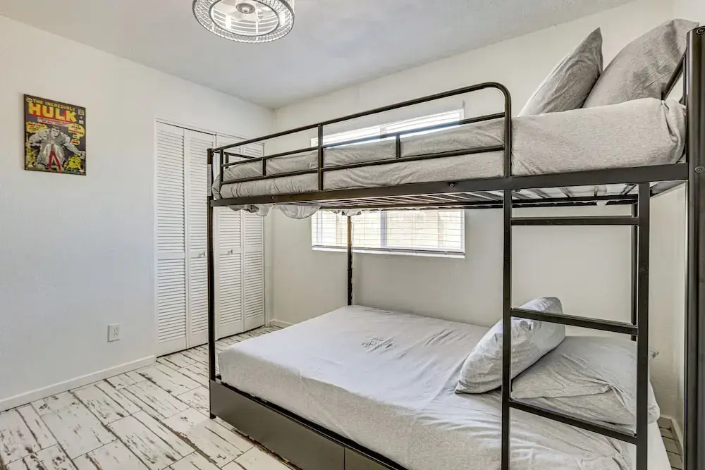 Welcoming Group Getaway w/ Pool & Patio in Peoria!