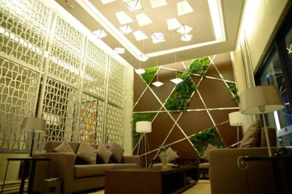 Qianxi Business Hotel