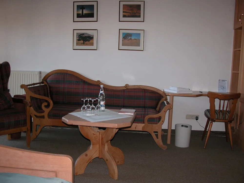 Hotel-Restaurant Zum Hirschhaus Inklusiv Chiemgaukarte