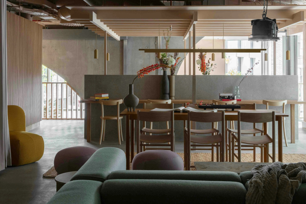 Buckle Street Studios by Locke, Aldgate