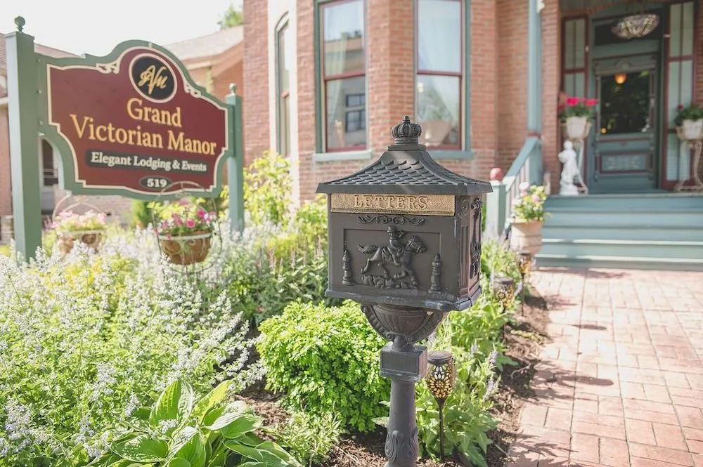 Boonville Luxury Lodging