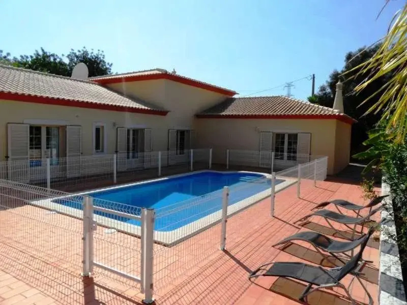 Villa En Algarve, Portugal 101480