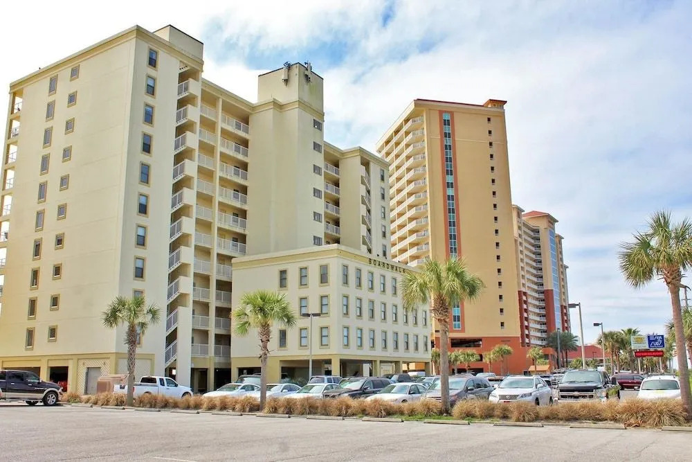 Boardwalk 383 - 2 Br condo
