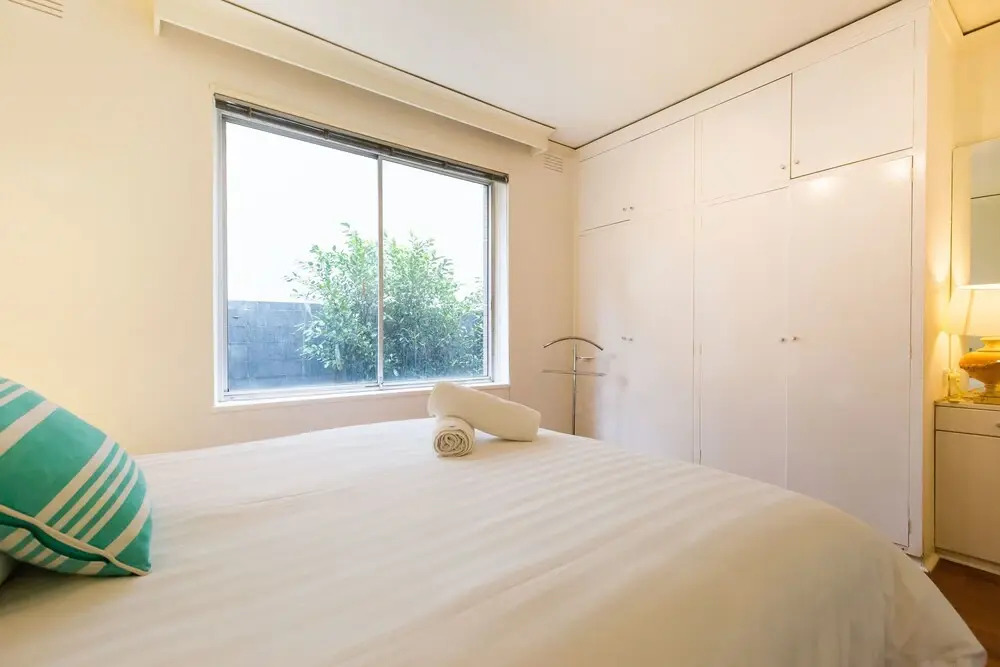 SELENA, 2BDR South Yarra Apartment