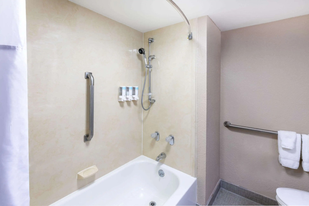 Baymont by Wyndham McAllen Pharr