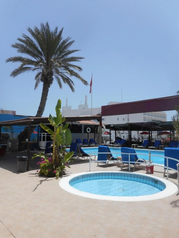 Kkaras Hotel