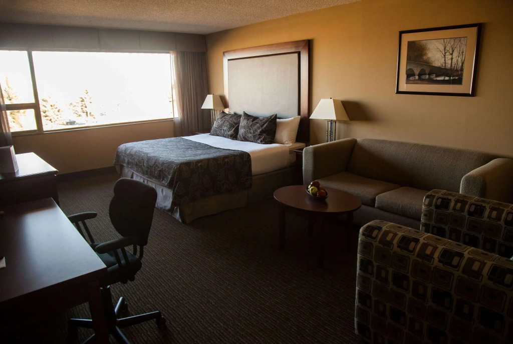 Medicine Hat Lodge, Trademark Collection by Wyndham