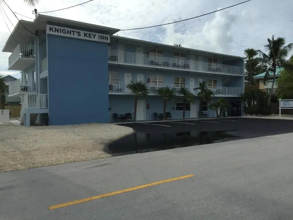 Knights Key Suites