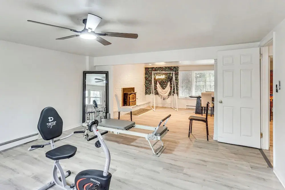 Family Home on Greenbelt, 4 Mi to Dtwn Harrisburg!