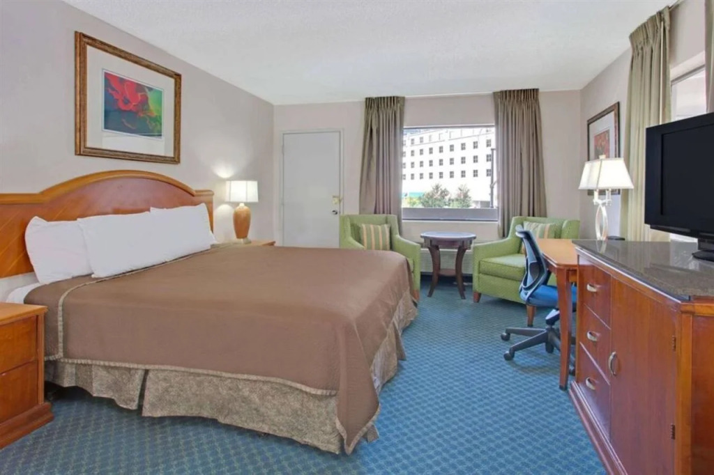 Travelodge - Orlando Downtown