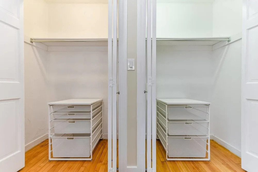 Stylish 2br/2ba Apt in Beacon Hill by Domio