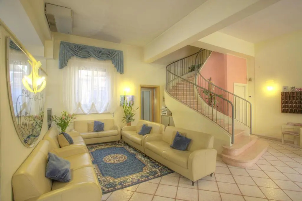 Hotel Rosso Blu