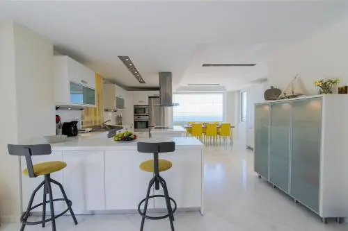 Villa Infinity