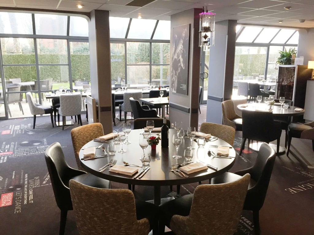 Отель Inn Design Paris Saint Quentin