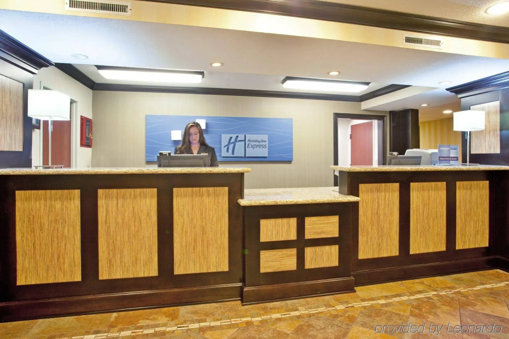 Holiday Inn Express Hotel & Suites Wabash by IHG