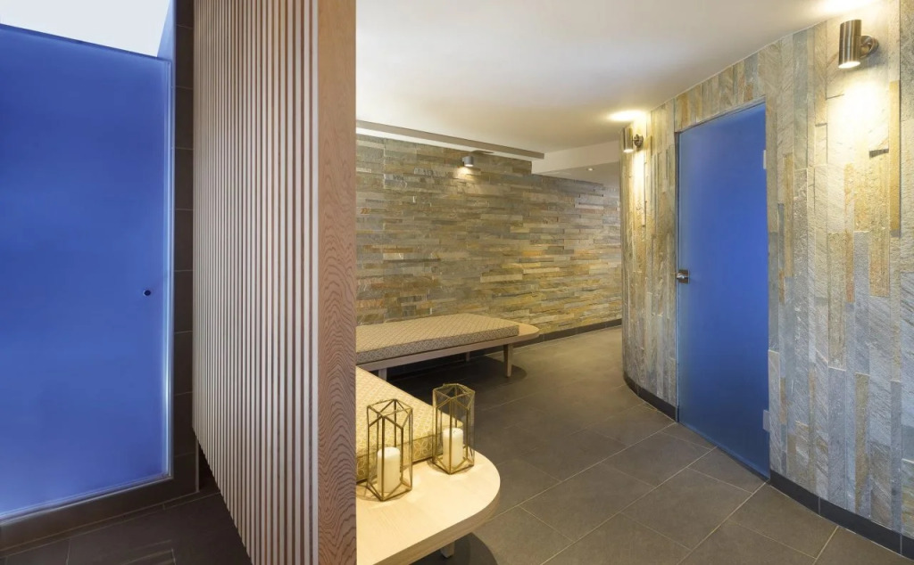 Experimental Chalet Verbier