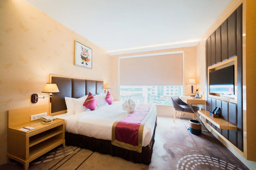 Hotel D'corbiz