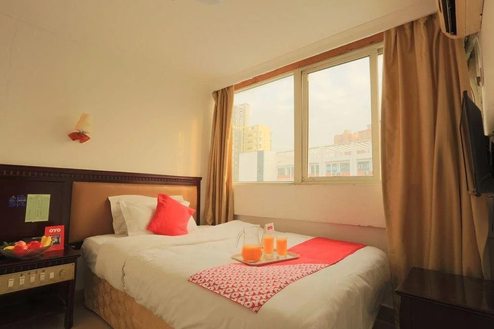 Shenzhen Jingbo Inn