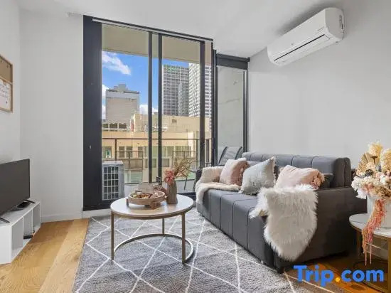 Ultra-Convenient CBD Pad 2BR - 2min to Southern Cross