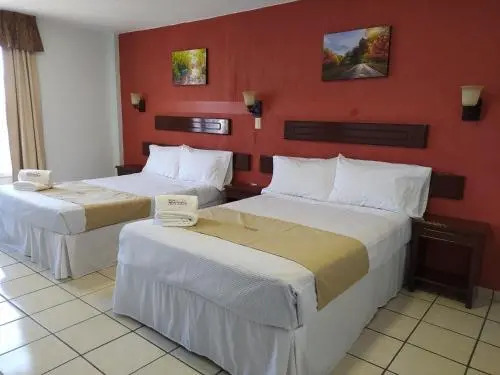 Hotel RENACIMIENTO