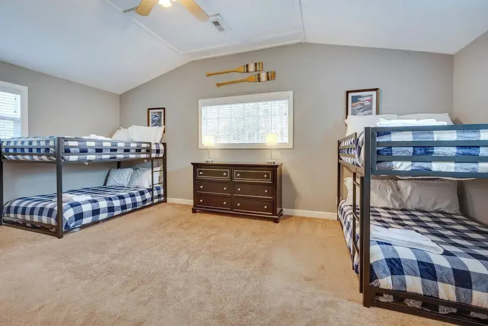 Spacious Mooresville Home w/ Lake Norman View!