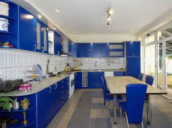 Hostel Podbara