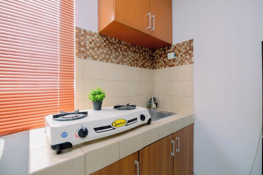 Strategic 1Br Apartment At Marina Ancol