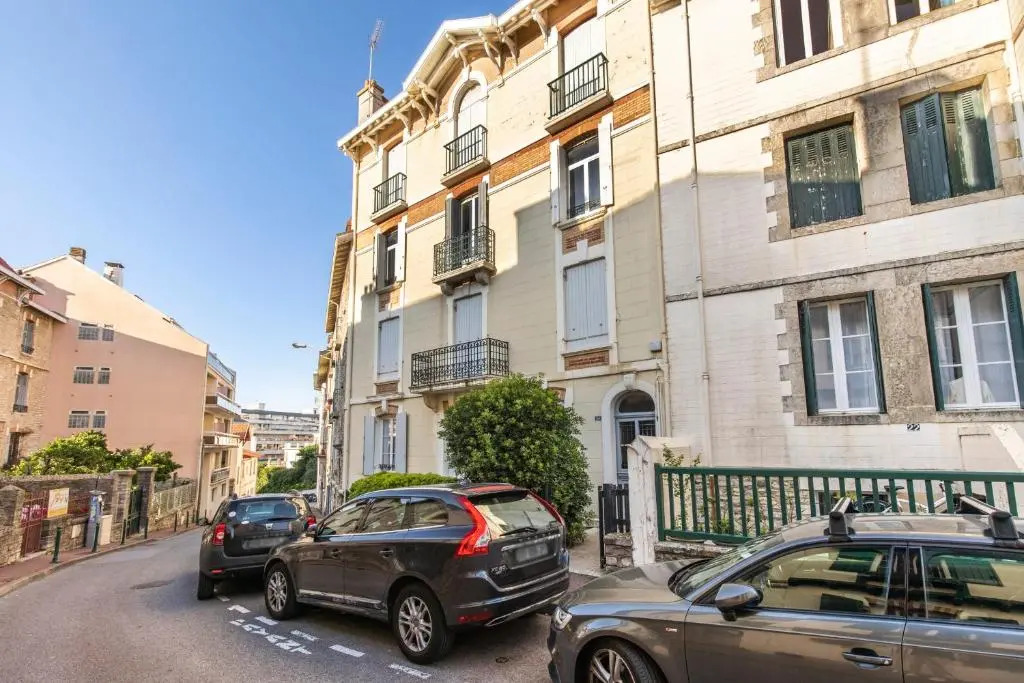 Marilyn Stylish flat 3 bedrooms - 400m from the Grande Plage - Fast Wifi