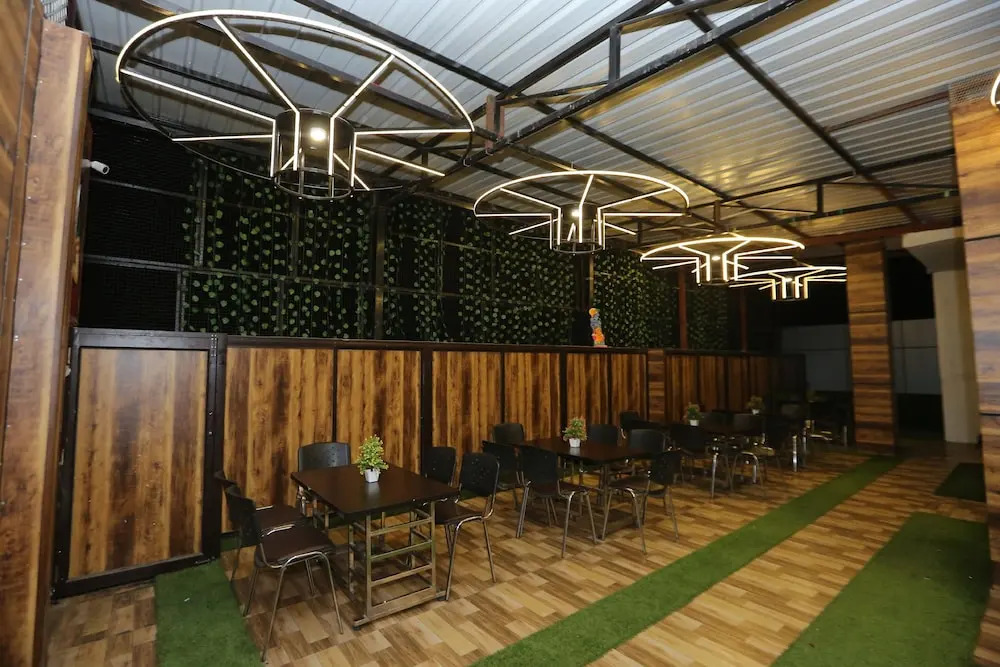 Hotel Raj Shree
