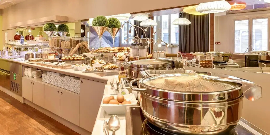 Mercure Nantes Centre Grand Hotel