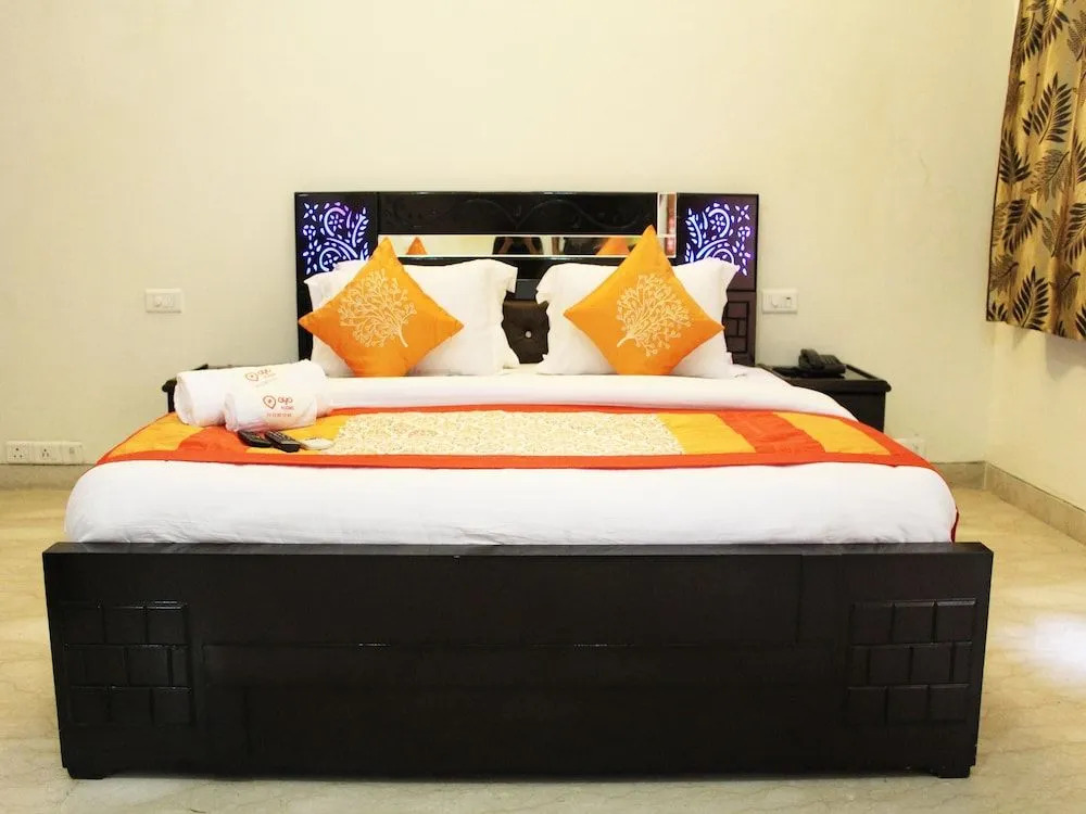 OYO 1450 Hotel Ashray