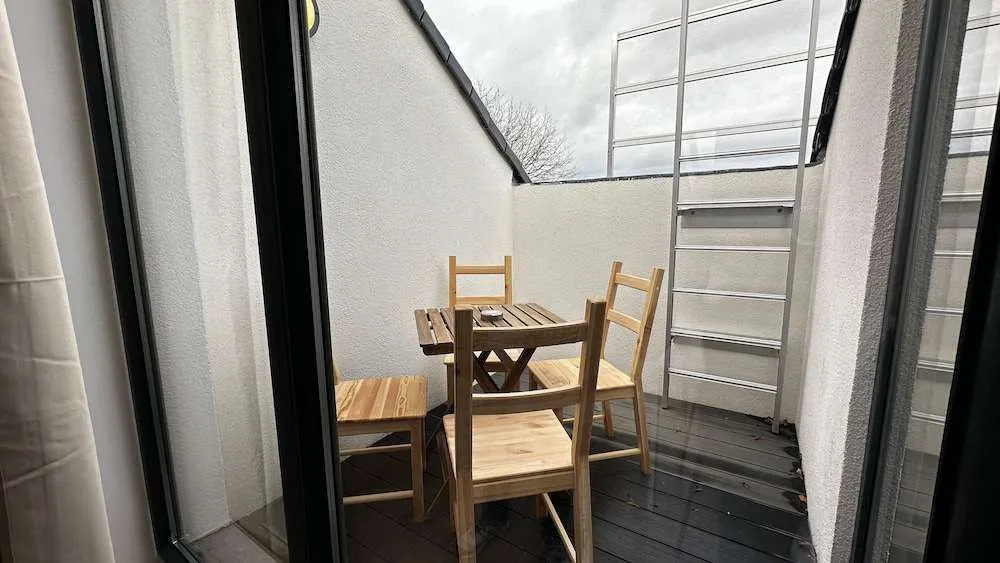 OneLuxStay near Fashion District