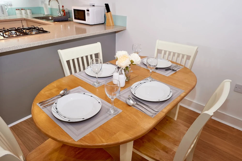 Two Bed - Close to North Station and Hospital