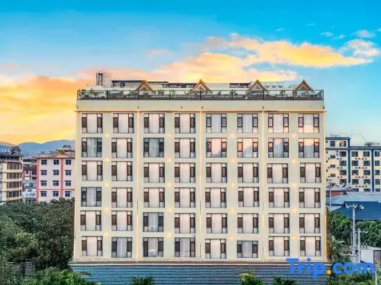 HiTi Hotel（Xishuangbanna Gasa Airport Railway Station Store）