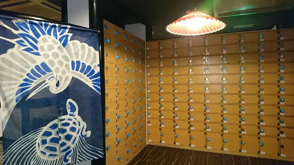 Capsule Hotel Hatagoya
