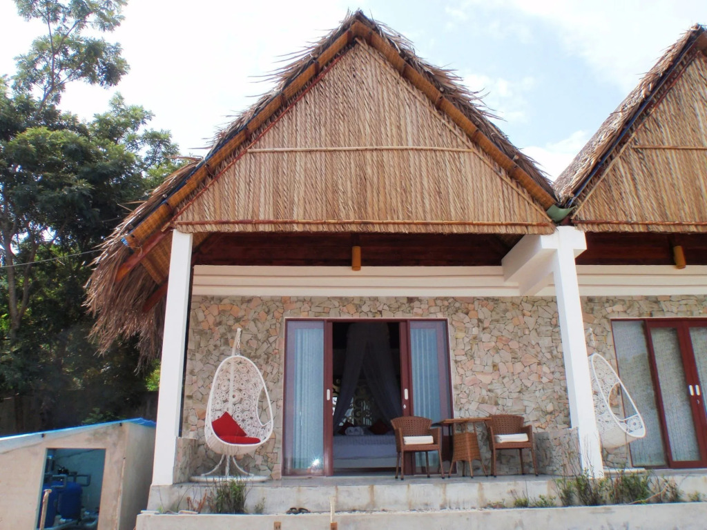 Rocks Beach Boutique