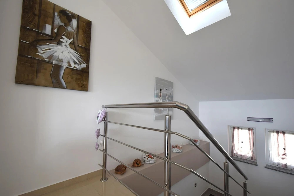 Apartment Roberto with Sea View